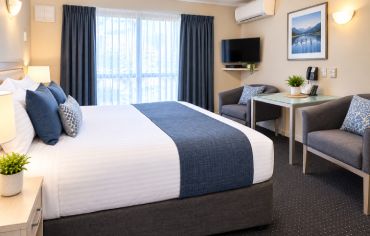 1-Bedroom Suite